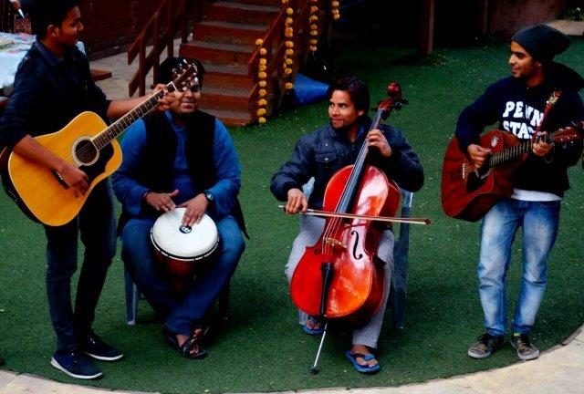male instrumental band delhi