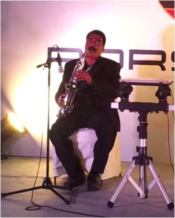 indian saxophone player delhi