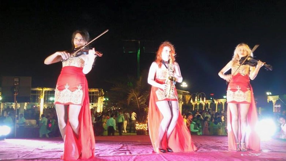 female trio musicians delhi